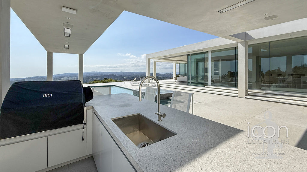 Contemporary - CONT2052