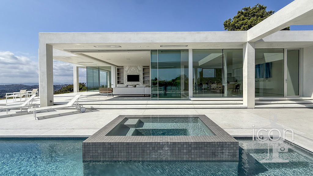 Contemporary - CONT2052