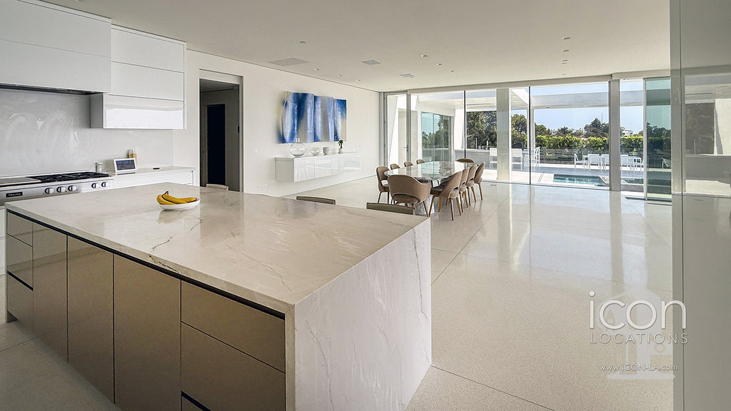 Contemporary - CONT2052