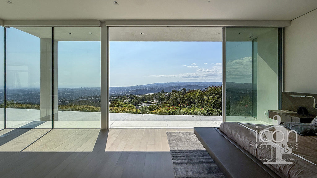 Contemporary - CONT2052