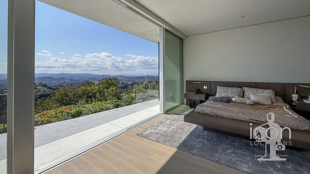 Contemporary - CONT2052