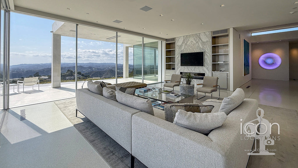 Contemporary - CONT2052