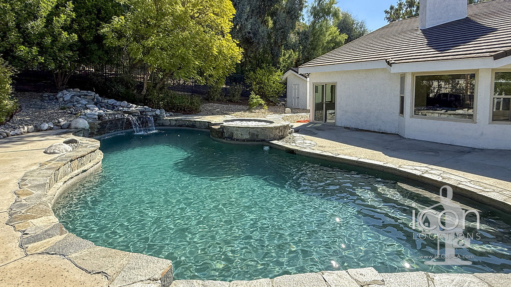 Contemporary - CONT2053