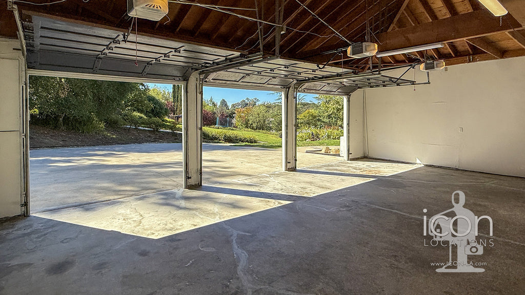 Contemporary - CONT2053