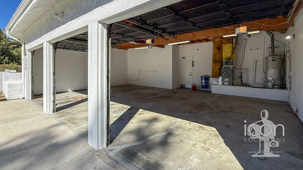 Contemporary - CONT2053