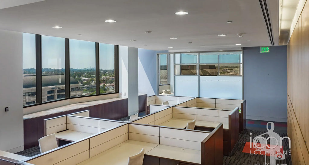 COMM3992 - Offices/Penthouse/Roof Deck