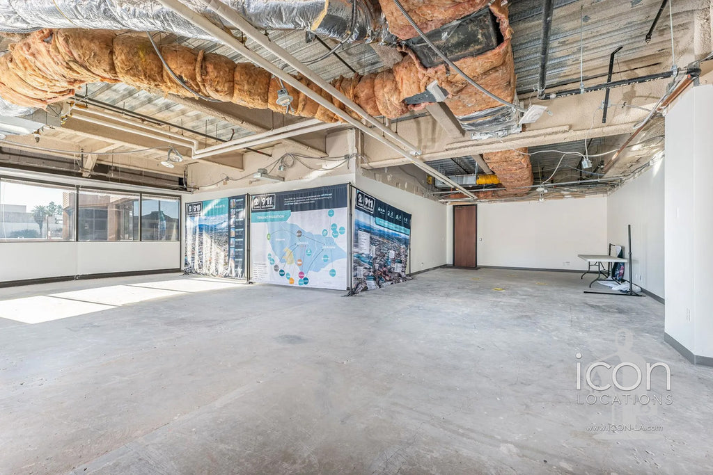 COMM3992 - Offices/Penthouse/Roof Deck