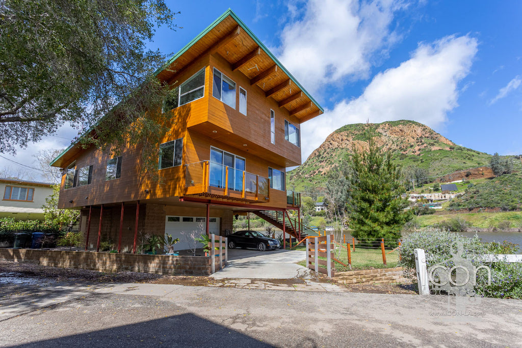 Lake House - LAKE2010