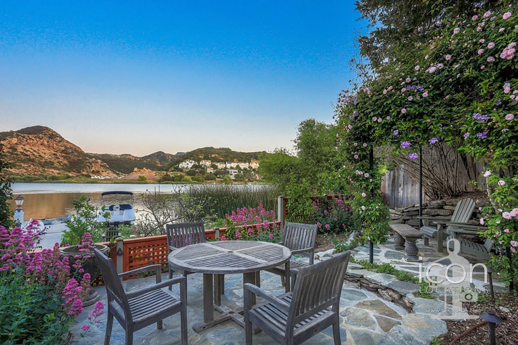 Lake Dock - LAKE2006