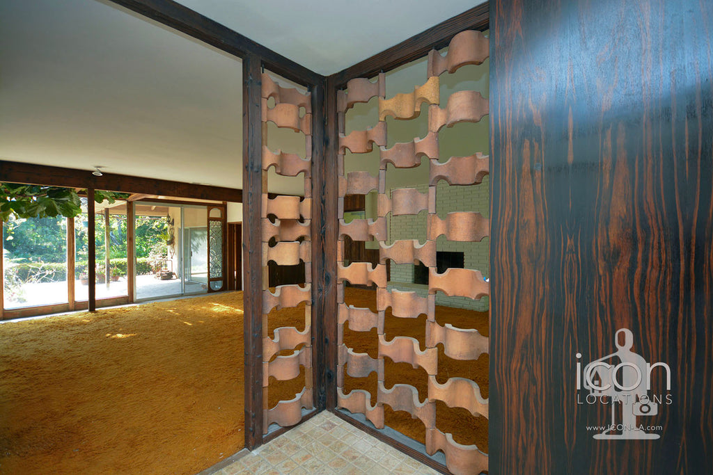 Mid Century - MID2073