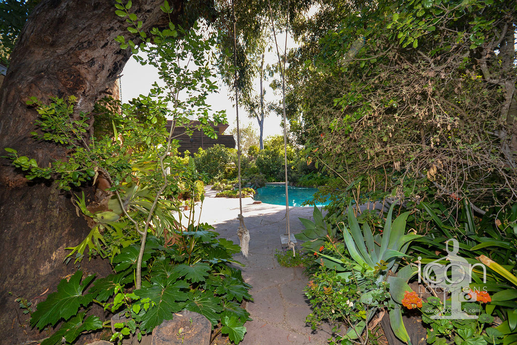 Mid Century - MID2073