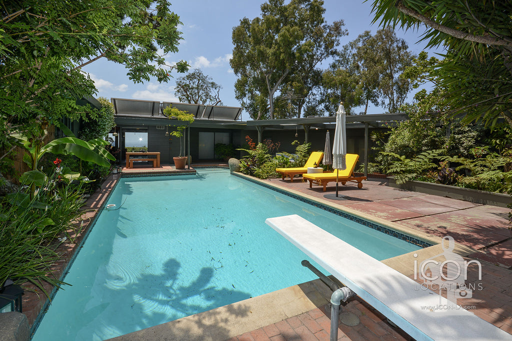 Mid Century - MID2074