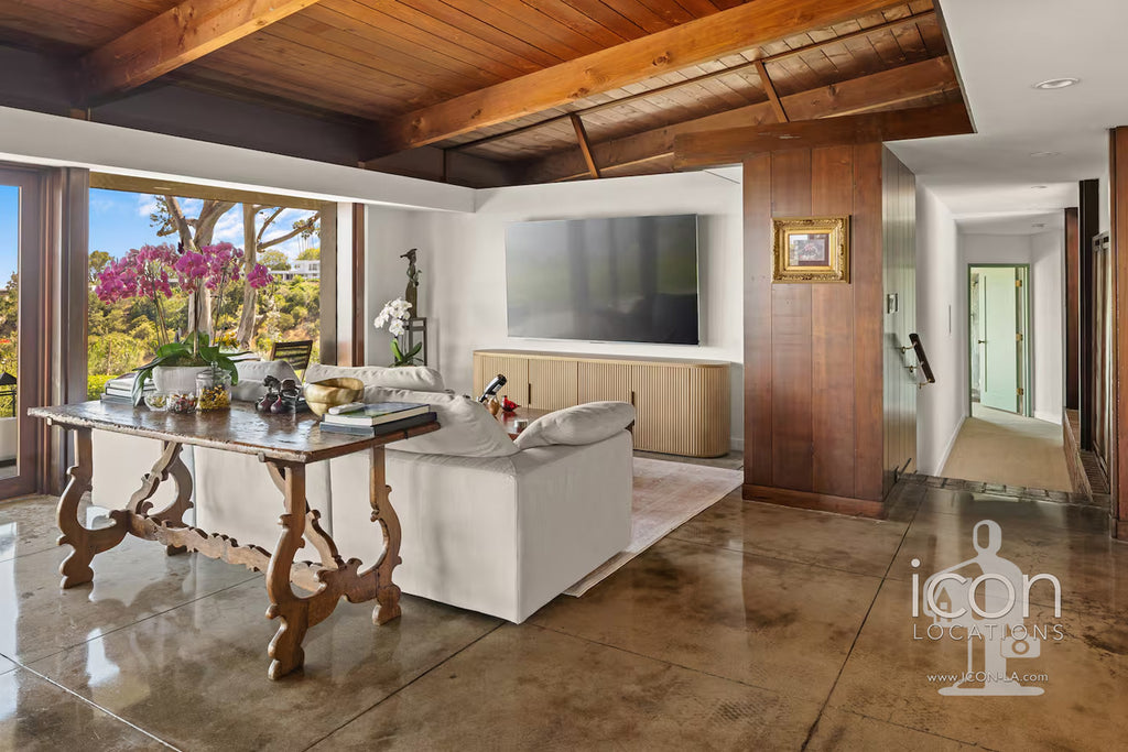 Mid Century - MID2074