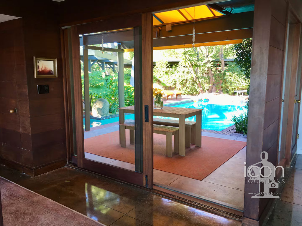 Mid Century - MID2074