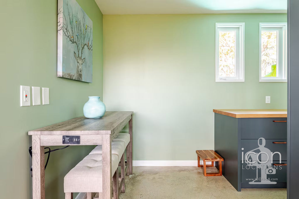 Mid Century - MID2074