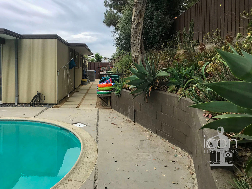 Mid Century - MID2075