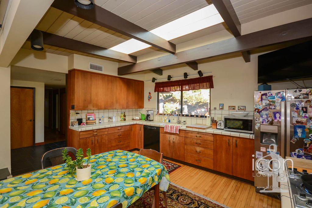 Mid Century - MID2077