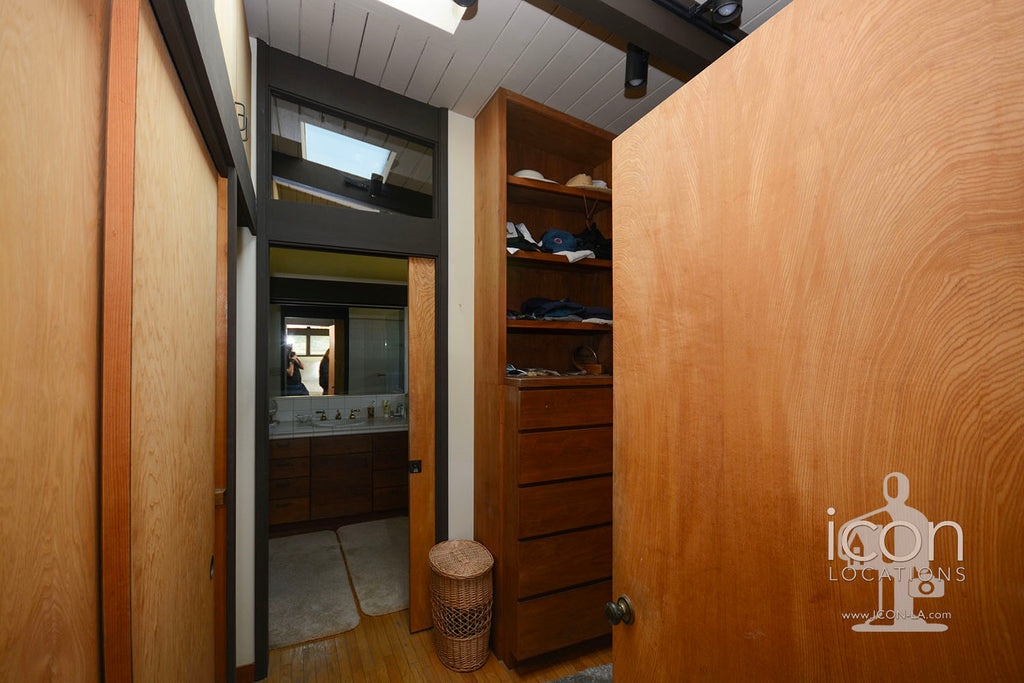 Mid Century - MID2077