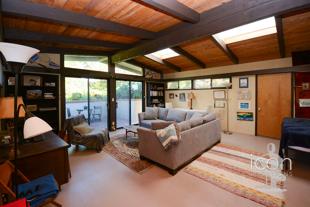 Mid Century - MID2077