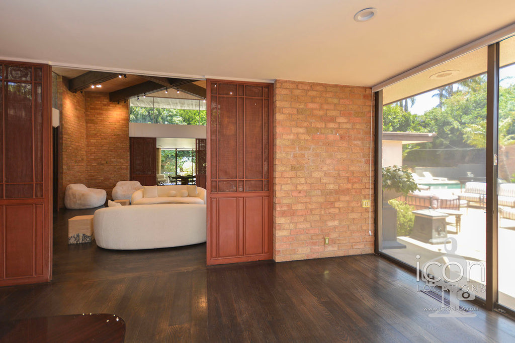 Mid Century - MID2080