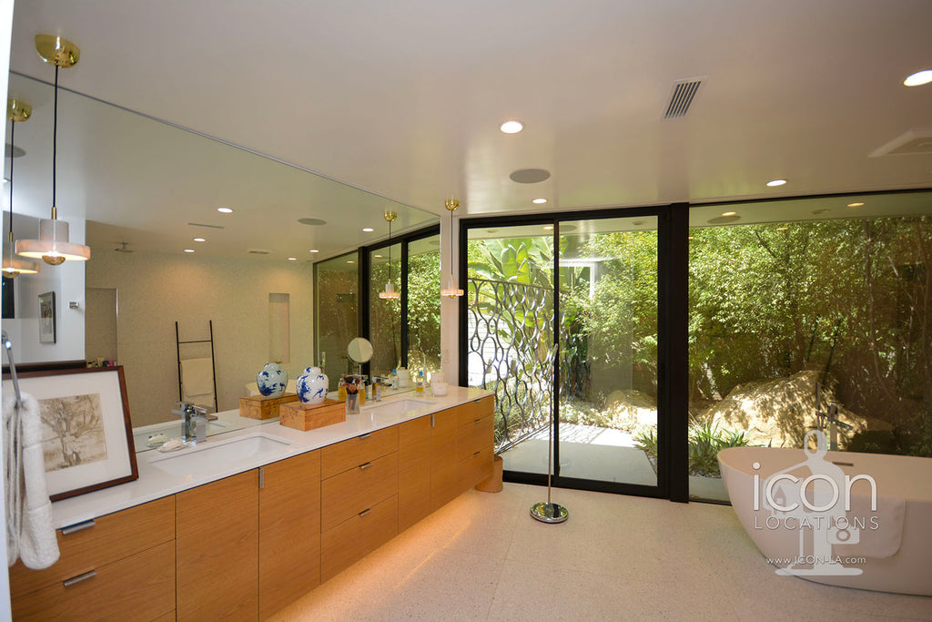 Mid Century - MID2083