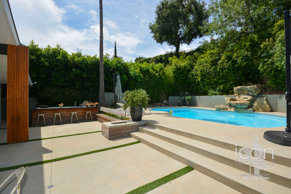 Mid Century - MID2083