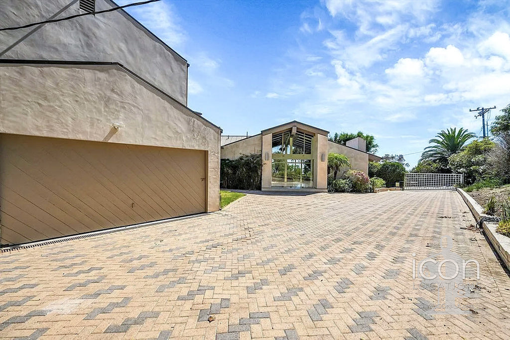 Contemporary - MID2086