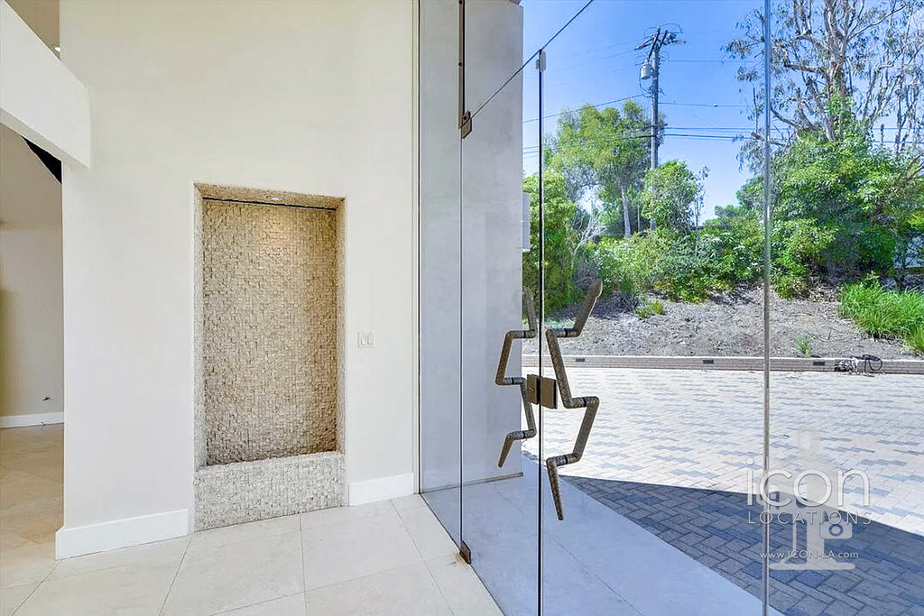 Contemporary - MID2086