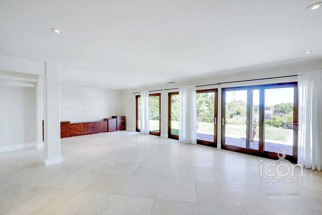 Contemporary - MID2086