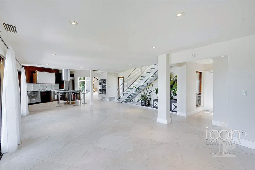 Contemporary - MID2086