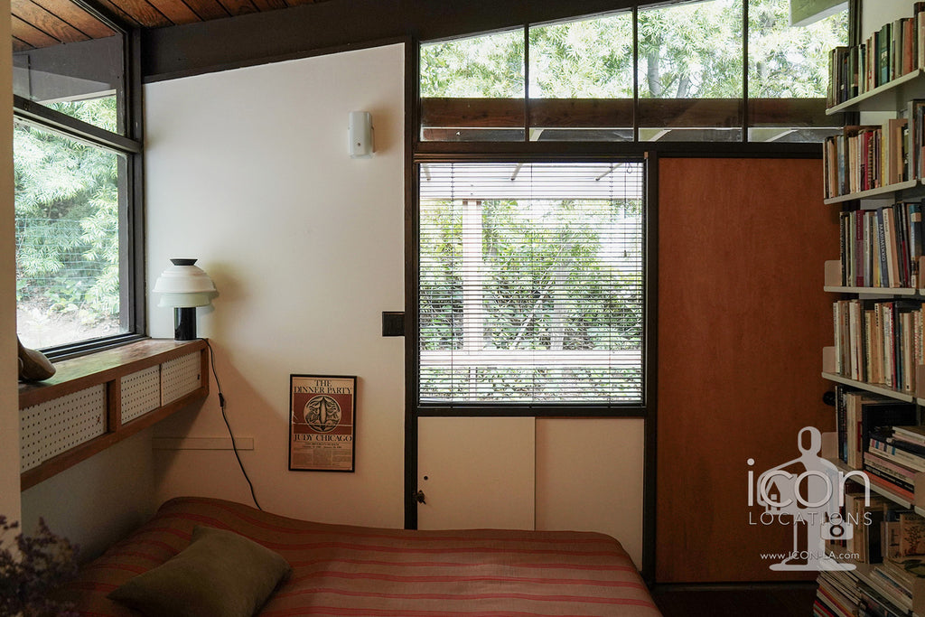 Mid Century - MID2089