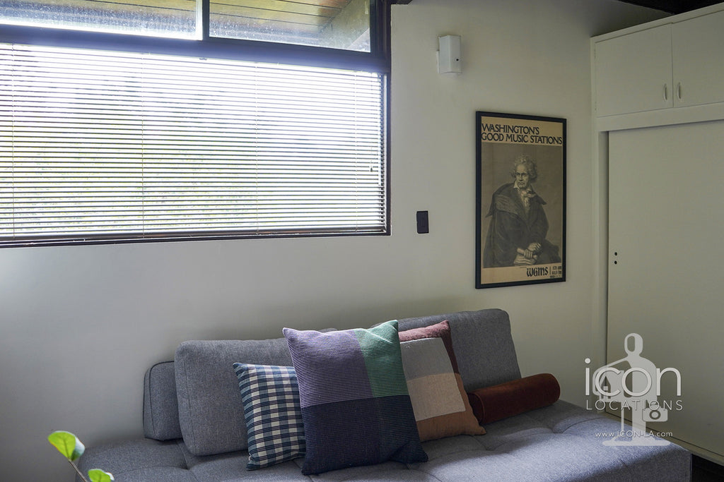 Mid Century - MID2089