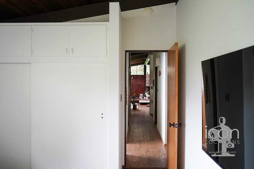 Mid Century - MID2089