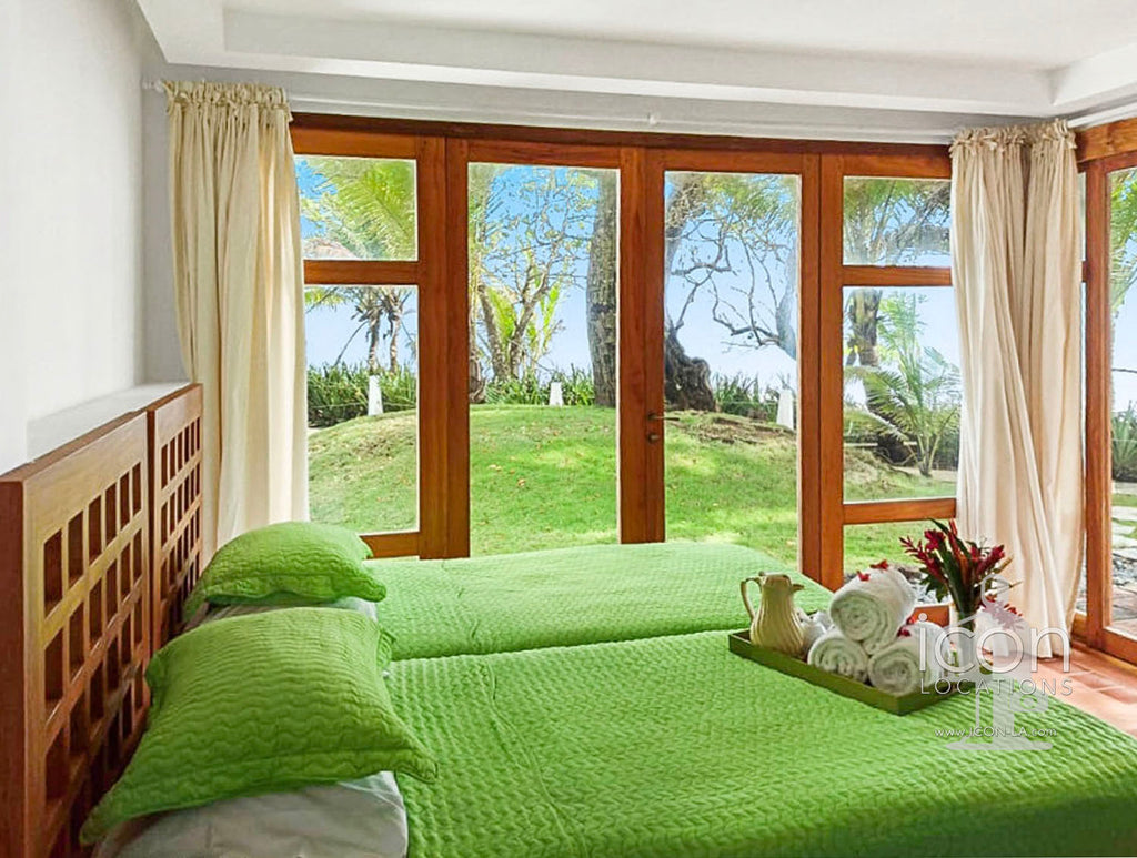 Panama - Beach Hotel -PANA2003