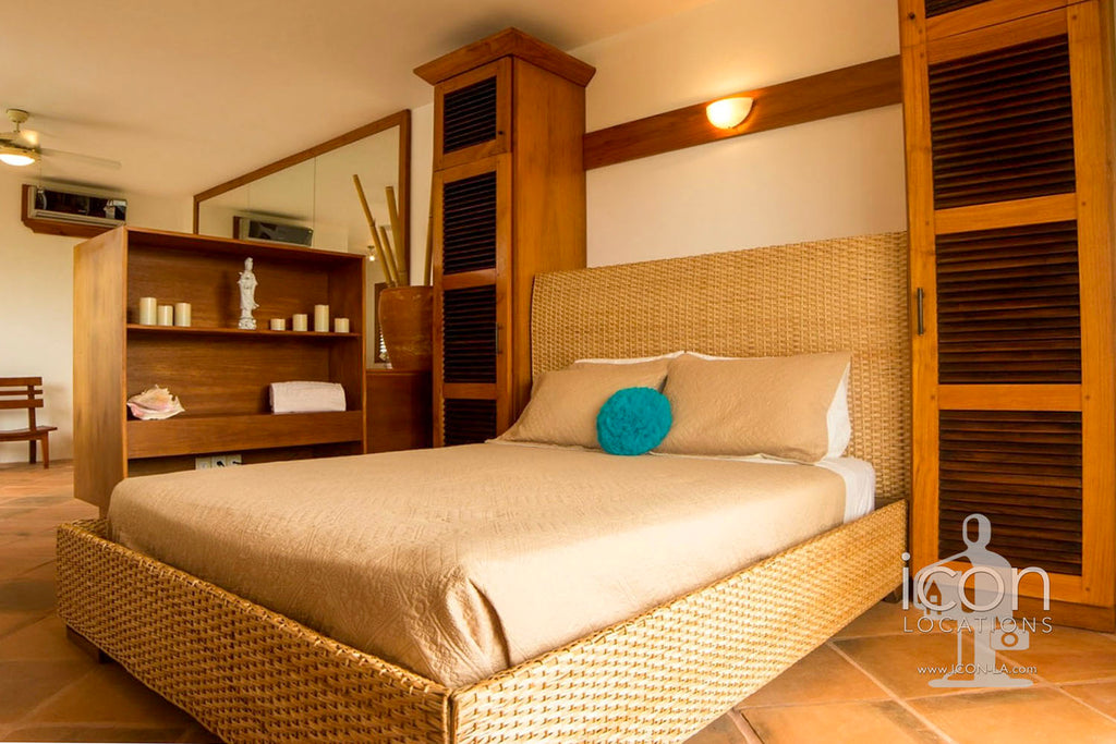 Panama - Beach Hotel -PANA2003