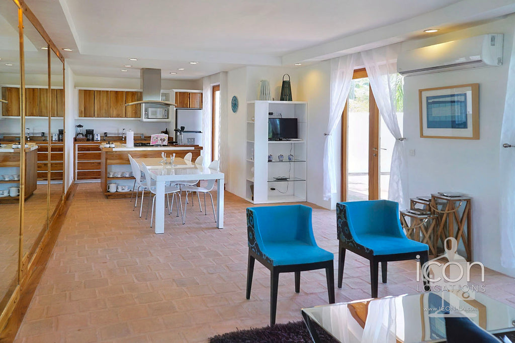 Panama - Beach Hotel -PANA2003