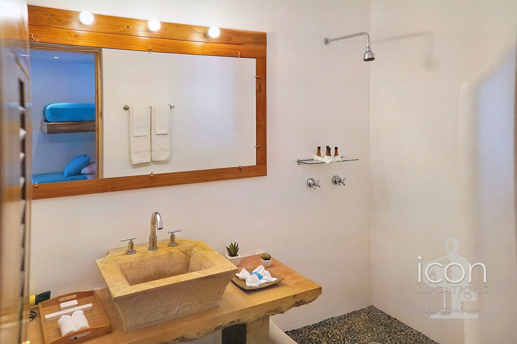 Panama - Beach Hotel -PANA2003