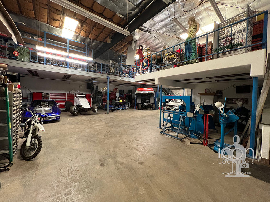 Auto Yard / Movie Ranch-RA3164-1