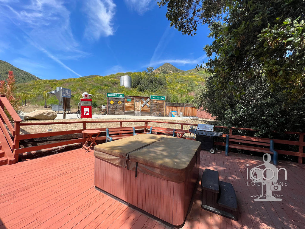 Auto Yard / Movie Ranch-RA3164-1