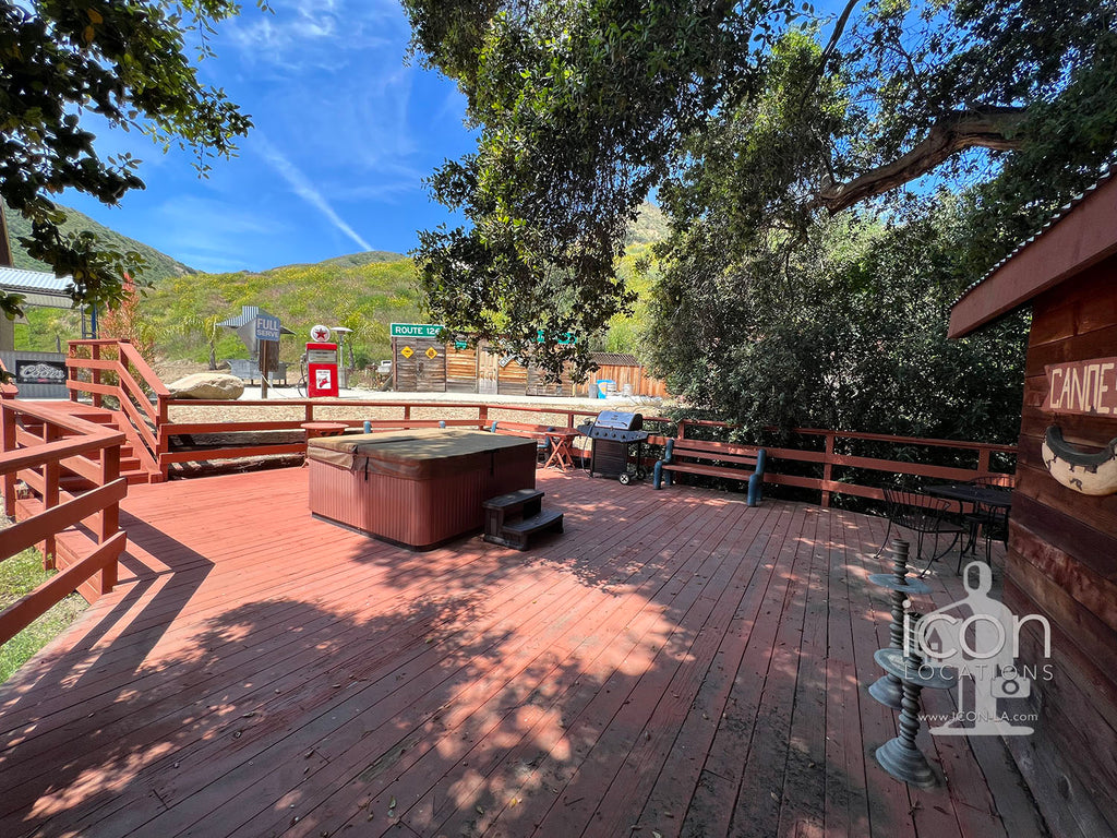 Auto Yard / Movie Ranch-RA3164-1