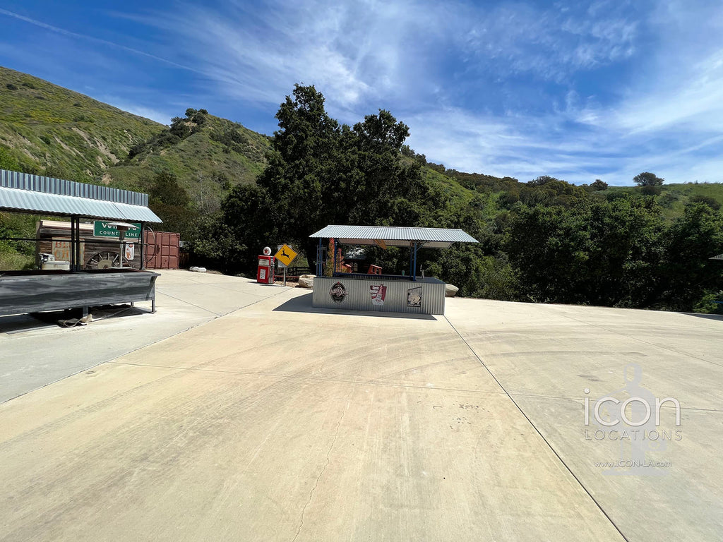 Auto Yard / Movie Ranch-RA3164-1