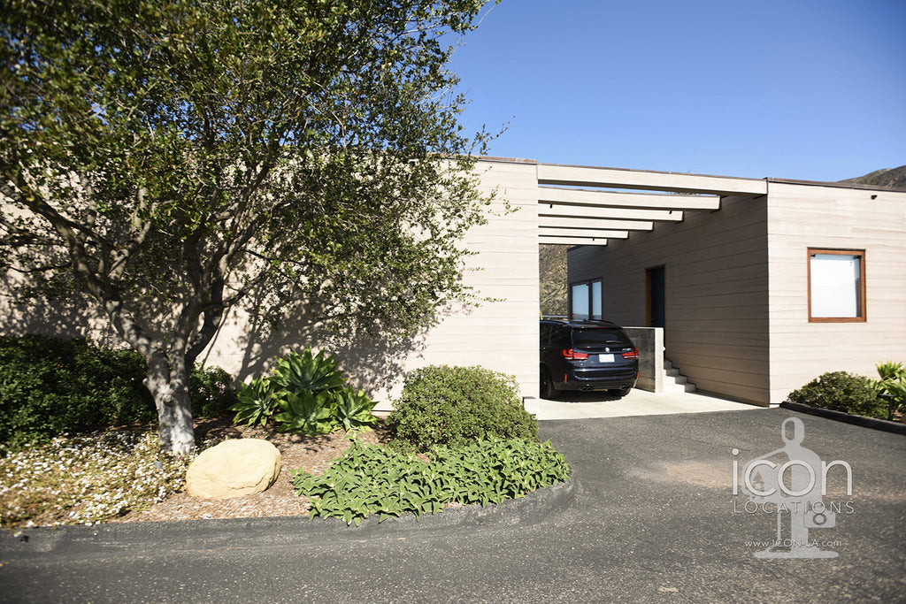 Santa Barbara Modern - SB3007