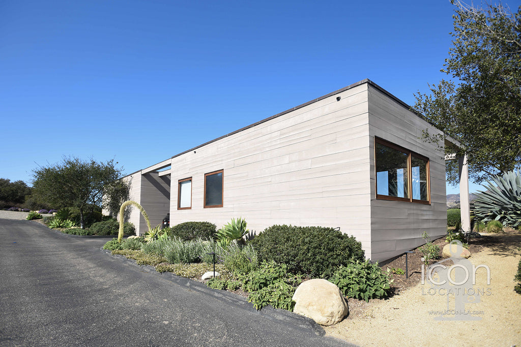 Santa Barbara Modern - SB3007