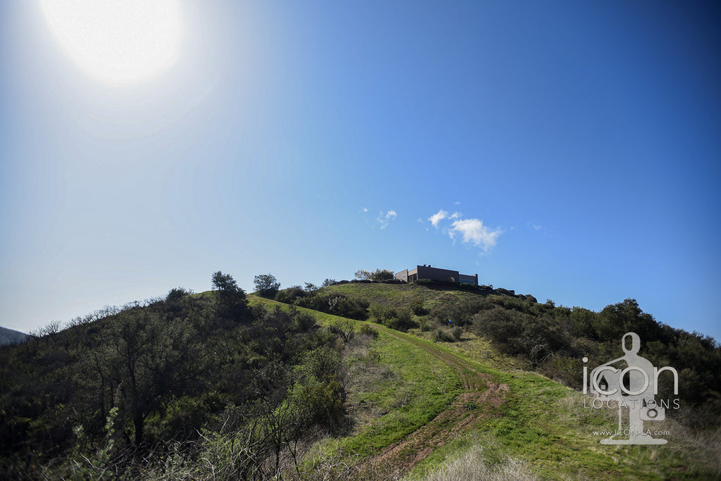 Santa Barbara Modern - SB3007