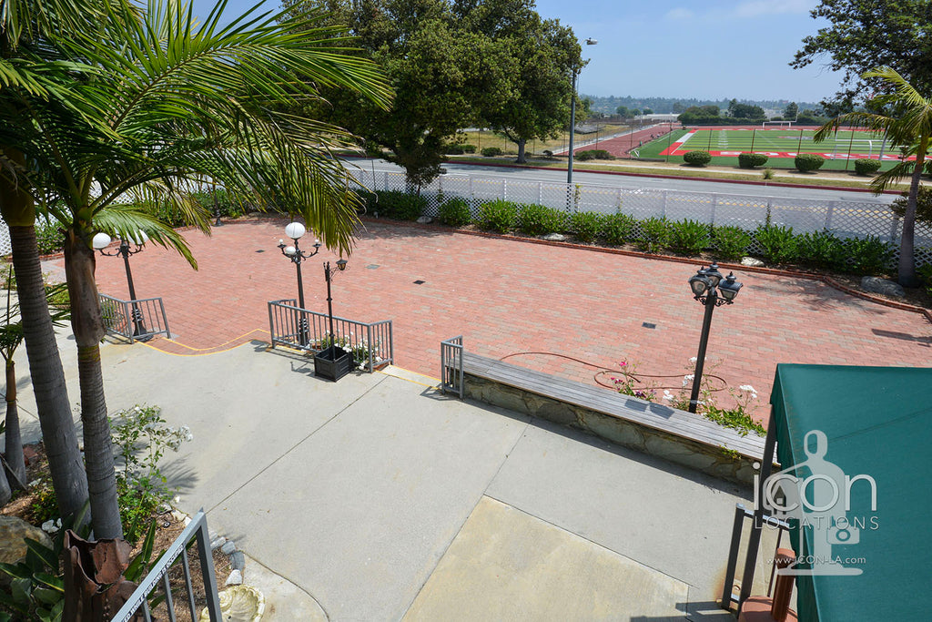 School / Arts - School2002