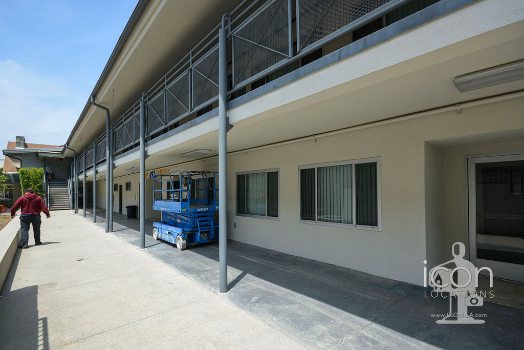 School / Arts - School2002