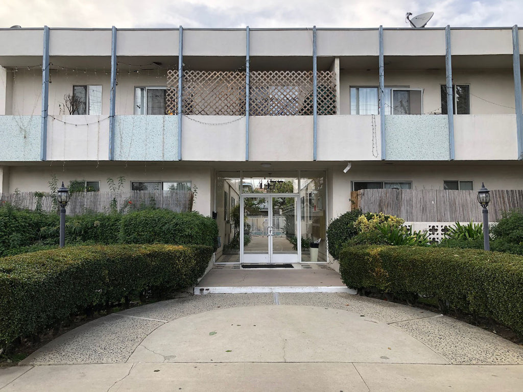 Apartments - APT2012