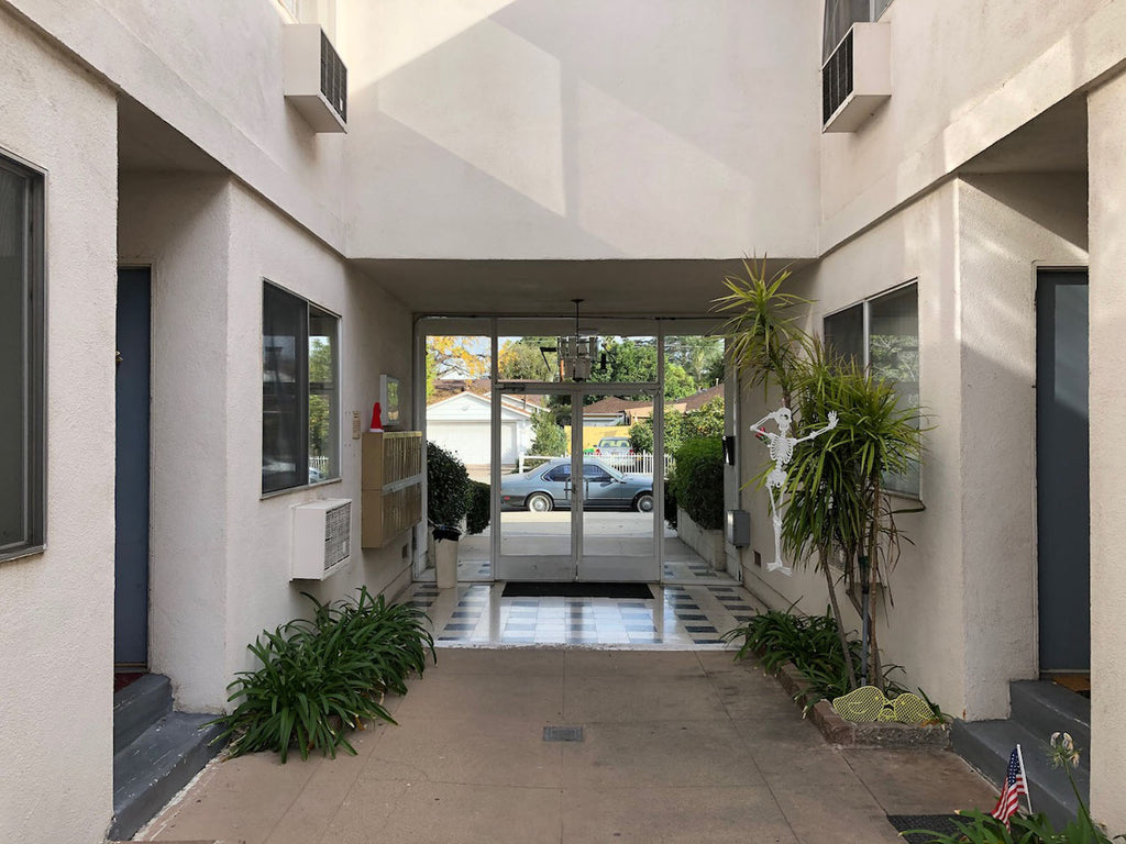 Apartments - APT2012