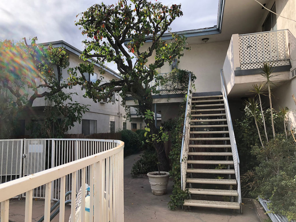 Apartments - APT2012