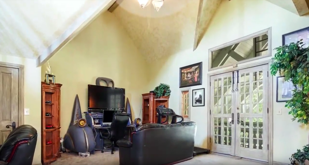 Victorian - ARCH2040